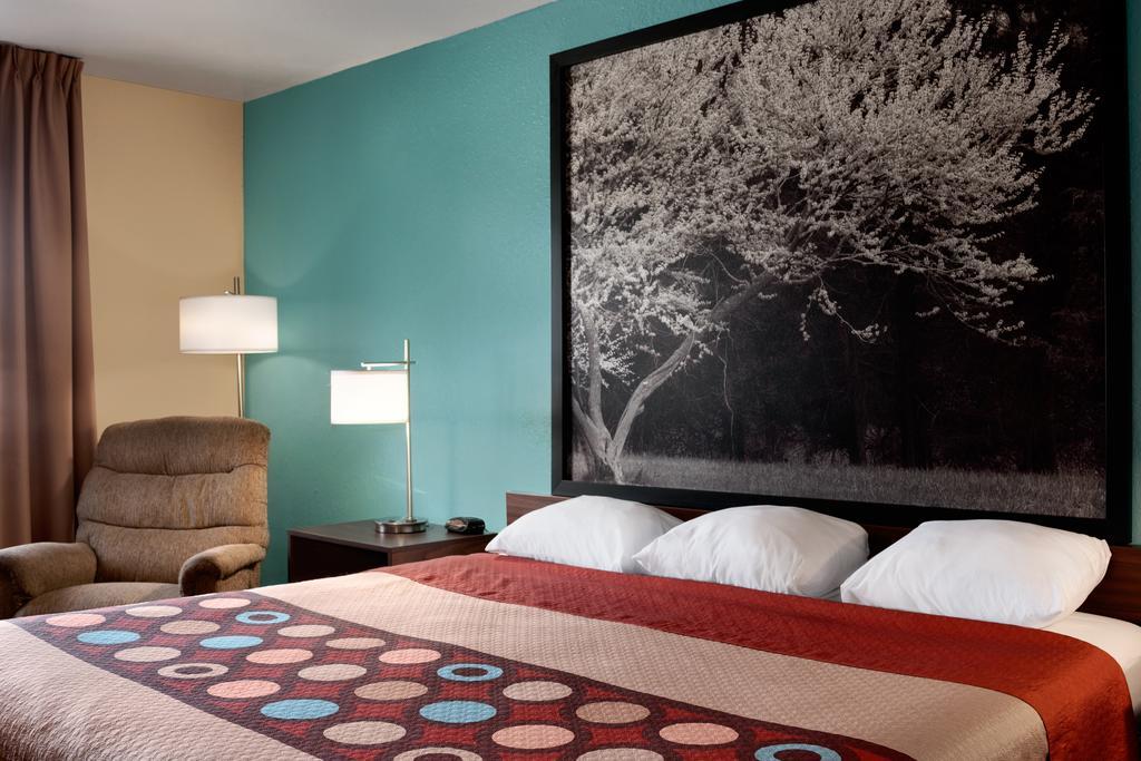Rodeway Inn Ефингам Стая снимка