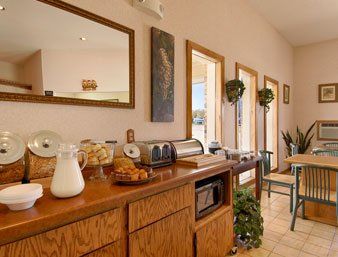Rodeway Inn Ефингам Екстериор снимка